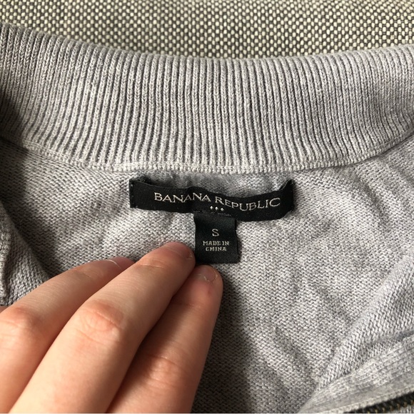 (308) Grey Quarter Zip up Sweater - Picture 4 of 4